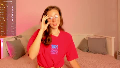 Snapshot of jane_danels chatting on May 2026 07:39:01 AM Jane Danels online show from May 2026 07:39:01 AM