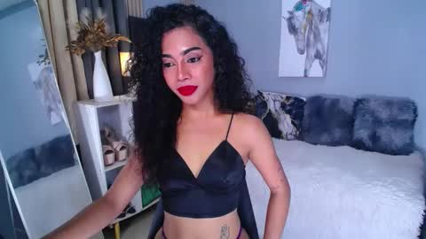 Snapshot of janemonet chatting on January 2025 07:44:02 AM janemonet online show from January 2025 07:44:02 AM