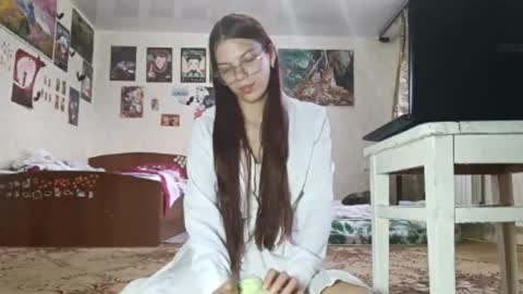 Snapshot of janenezinn chatting on May 2026 05:19:02 PM Sofia online show from May 2026 05:19:02 PM