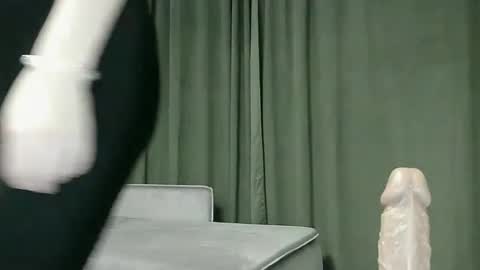 Janet online show from December 2024 05:18:02 PM