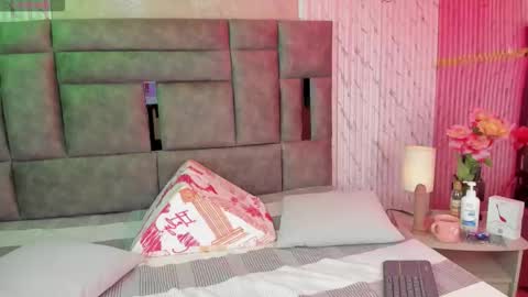 Snapshot of jannacasey chatting on October 2025 12:13:02 PM Janna Casey online show from October 2025 12:13:02 PM