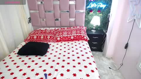 Snapshot of jannadayska chatting on December 2024 03:09:02 PM camila online show from December 2024 03:09:02 PM