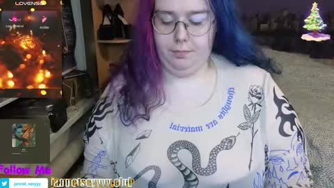Snapshot of jannet_star chatting on January 2025 08:32:02 PM Jannet online show from January 2025 08:32:02 PM