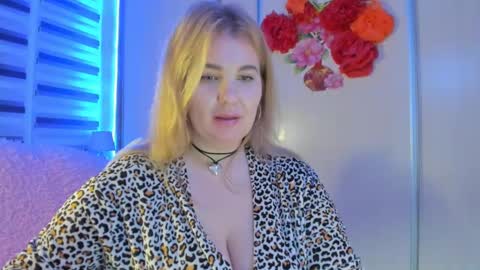 JansyLines online show from December 2024 02:41:02 AM