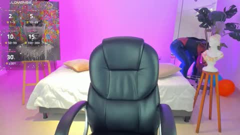 JANY online show from November 2025 10:47:01 AM