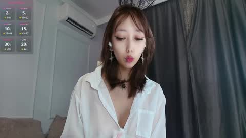 Snapshot of jasmilee chatting on June 2026 07:04:02 PM Jasmine online show from June 2026 07:04:02 PM