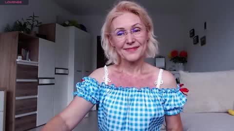 Jasmin room for people 40 online show from October 2025 01:53:02 PM