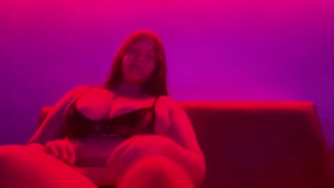 Snapshot of jasmin420r chatting on May 2026 03:13:01 AM jasmin420r online show from May 2026 03:13:01 AM