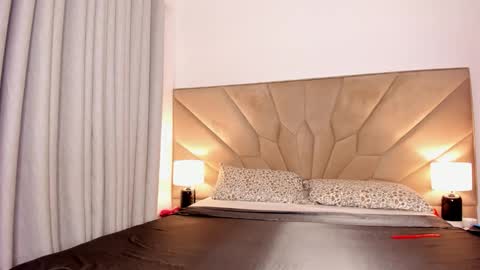 jasmin_melons online show from November 2025 02:00:02 AM