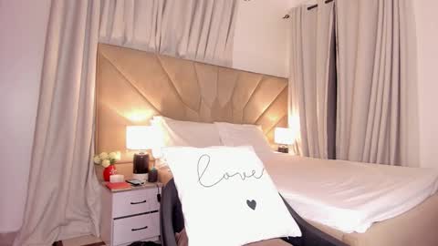 jasmin_melons online show from February 2026 10:32:01 PM