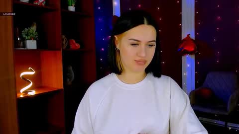 jasmine_eyes online show from February 2026 07:34:01 PM