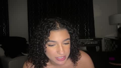 Snapshot of jasminexmarie chatting on December 2024 05:58:02 AM Jasmine Marie online show from December 2024 05:58:02 AM