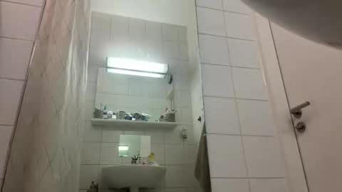 jason283914 online show from October 2025 05:30:02 AM