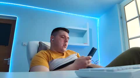 Snapshot of jasonjacks8 chatting on May 2026 06:20:01 AM JasonJacks online show from May 2026 06:20:01 AM
