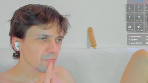 Jasper  online show from December 2024 03:41:01 AM