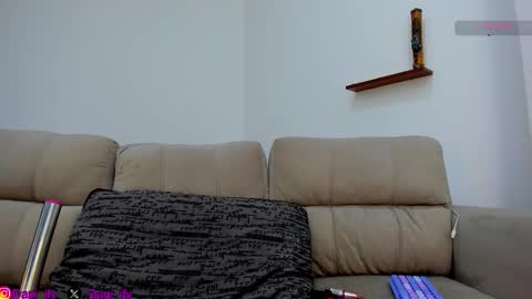 dani and javi online show from November 2025 01:07:02 AM