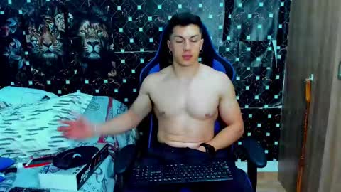 Javier online show from February 2026 05:05:01 AM