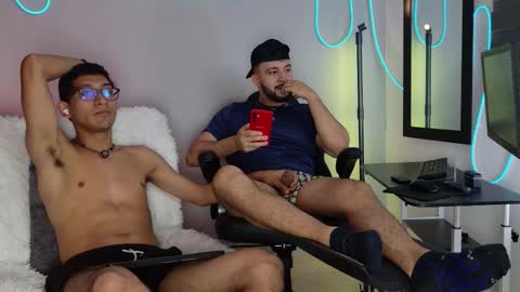 Jaxon online show from December 2025 10:39:02 PM