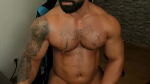 JaxonHunk online show from June 2026 12:32:02 AM