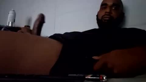 jaxstrong7 online show from March 2025 12:01:02 PM