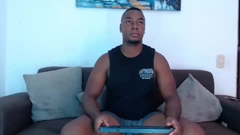 Snapshot of jay_smit chatting on February 2025 07:52:01 PM jay smit online show from February 2025 07:52:01 PM