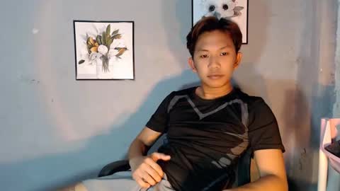 Snapshot of jay_xxx24 chatting on April 2026 05:26:02 PM jay_xxx24 online show from April 2026 05:26:02 PM