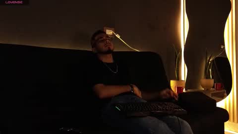 Jay online show from November 2025 02:55:02 AM