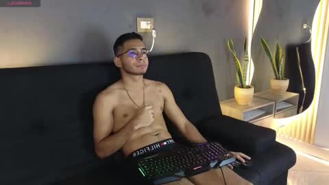 Jay online show from November 2025 11:31:01 AM