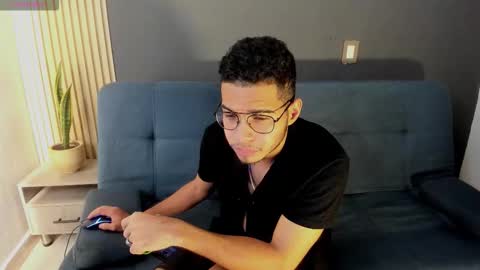 Jay online show from November 2025 11:24:01 AM