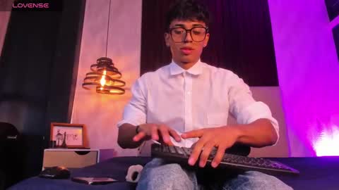 jaycobblack1 online show from November 2025 12:27:02 PM