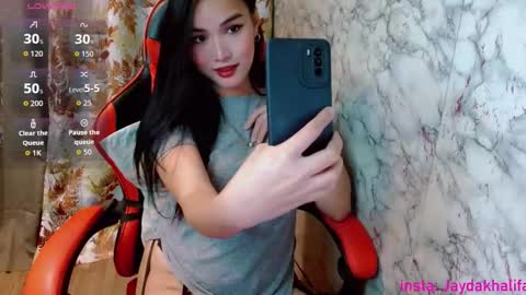 Jayda Khalifa  online show from September 2025 02:13:02 AM