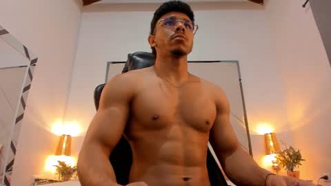Snapshot of jaydenvance chatting on June 2026 04:10:02 AM JAYDEN online show from June 2026 04:10:02 AM
