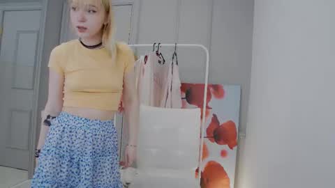 Snapshot of jayne_weyne chatting on December 2025 11:26:02 AM Jayne online show from December 2025 11:26:02 AM