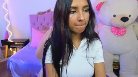Jazmin  online show from January 2025 07:18:01 PM