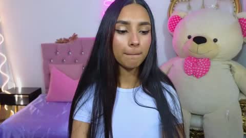 Jazmin  online show from January 2025 07:28:02 PM