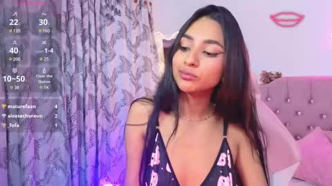 Jazmin  online show from February 2025 10:29:02 PM