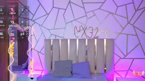 Jazmin  online show from September 2025 11:54:01 AM