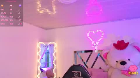 Jazmin  online show from October 2025 11:39:01 AM