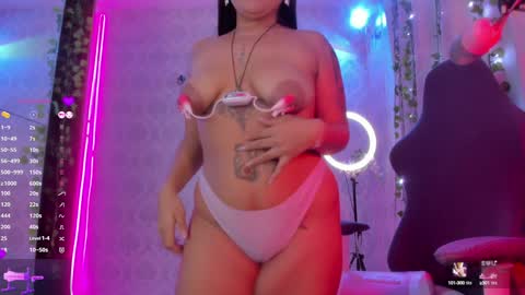 Jazmine online show from January 2025 12:47:02 PM