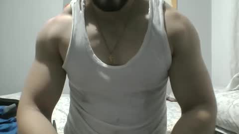 Snapshot of jbrand20 chatting on November 2025 06:12:01 AM J Brand online show from November 2025 06:12:01 AM