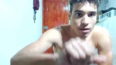 Lin online show from September 2025 03:08:01 AM