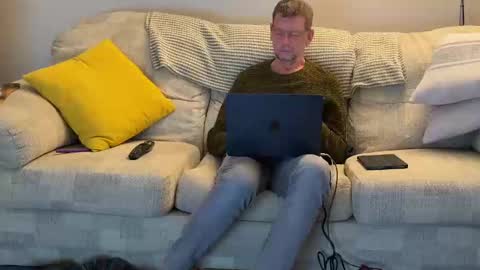 Snapshot of jcar57 chatting on December 2024 04:06:01 PM Jon online show from December 2024 04:06:01 PM