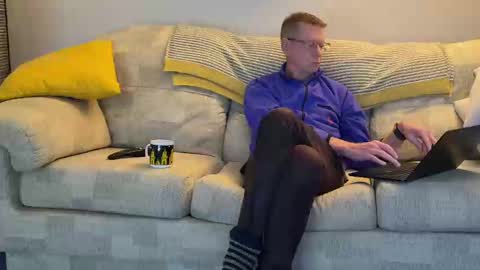 Snapshot of jcar57 chatting on February 2025 04:33:02 PM Jon online show from February 2025 04:33:02 PM