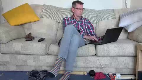 Snapshot of jcar57 chatting on March 2025 03:07:02 PM Jon online show from March 2025 03:07:02 PM