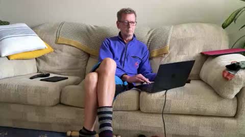 Snapshot of jcar57 chatting on October 2025 03:54:01 PM Jon online show from October 2025 03:54:01 PM