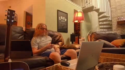 JDinEuless online show from September 2025 10:43:01 PM