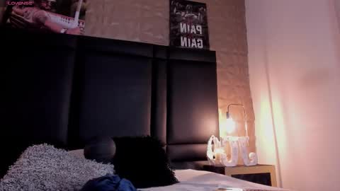 Jean Coleman online show from October 2025 04:15:02 AM