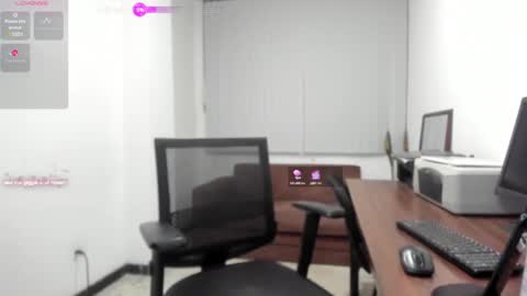 Snapshot of jean_foster chatting on December 2024 04:03:02 AM Mistress Jane Foster online show from December 2024 04:03:02 AM