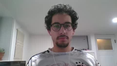 Snapshot of jean_hard_ chatting on March 2025 04:45:01 AM jean_hard_ online show from March 2025 04:45:01 AM