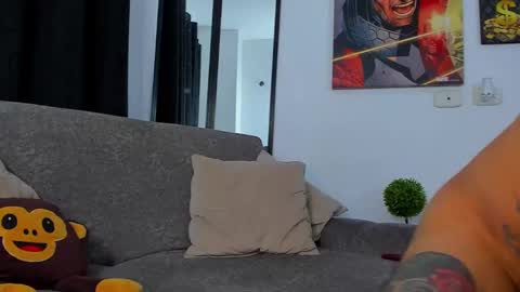 Snapshot of jean_lopez chatting on December 2024 04:45:02 AM Jean axelcrow Modelo Independiente online show from December 2024 04:45:02 AM